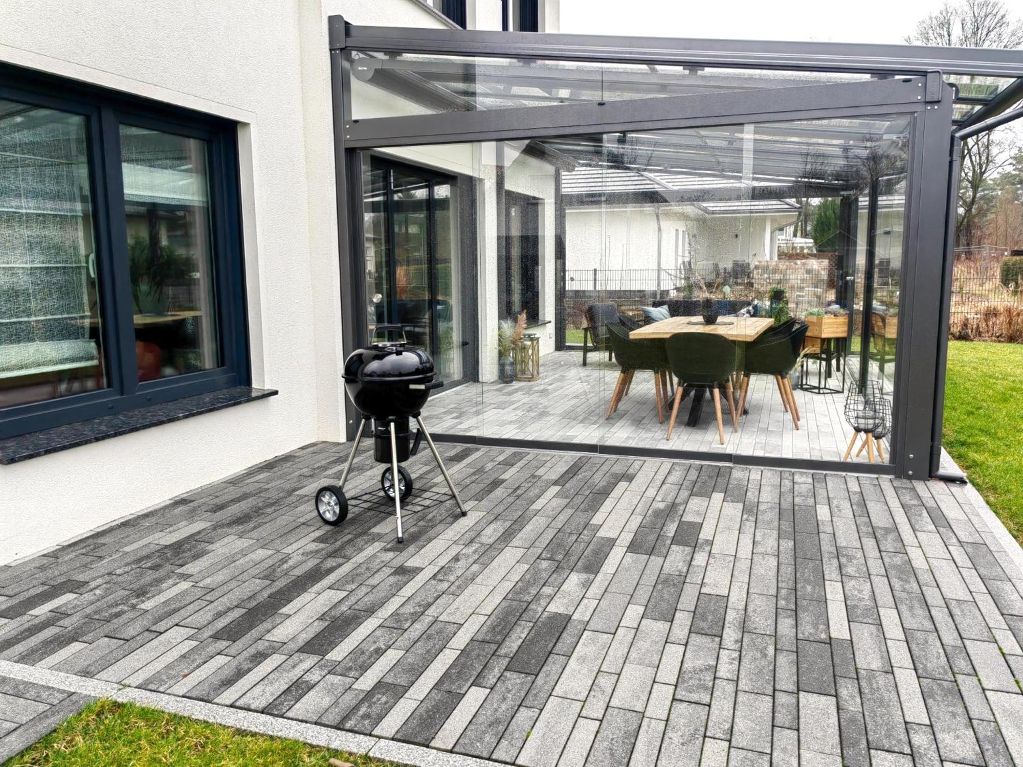 Bohnapartments Luxury Villa Berlin - 210Qm - Wintergarten - Kamin - 4 Kostenlose Parkplaetze - 6 Schlafzimmer - Neubau - Luxusausstattung Birkenwerder Exterior photo